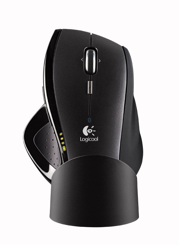 ロジクール、時計や曲名を表示する液晶搭載のハイエンドキーボード——Bluetoothマウス付