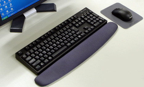 FILCOキーボード「Majestouch」シリーズにあわせたデザインのBluetoothレーザーマウス