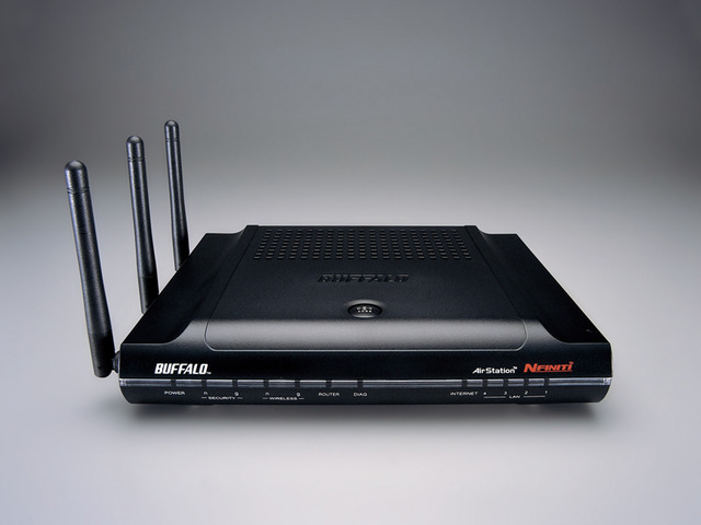バッファロー、11n対応無線LANルータセット——価格2.6万円
