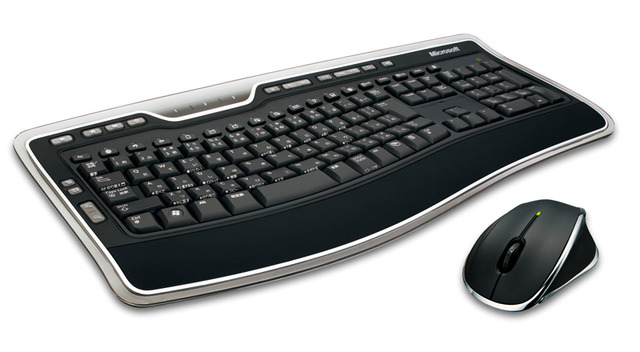 マイクロソフト、 Aero風デザインのワイヤレスキーボード＆レーザーマウスのセットなど