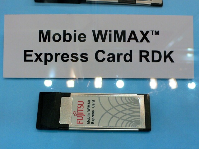 【富士通フォーラム2008 Vol.16】モバイルWiMAXはもうすぐ——リファレンスモデルが多数展示