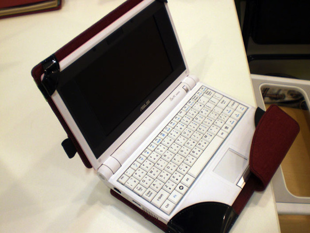 【台湾Valueを探る!〜COMPUTEX TAIPEI 2008〜】台湾クーラーマスター、新ブランド“CHOIIX”を立ち上げ