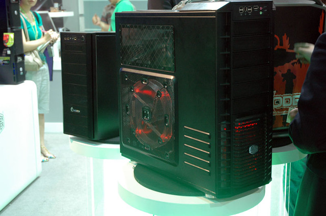 【台湾Valueを探る！〜COMPUTEX TAIPEI 2008〜】冷却性能を重視した新ケース「HAF」がクーラーマスターから！