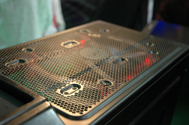 【台湾Valueを探る!〜COMPUTEX TAIPEI 2008〜】冷却性能を重視した新ケース「HAF」がクーラーマスターから!