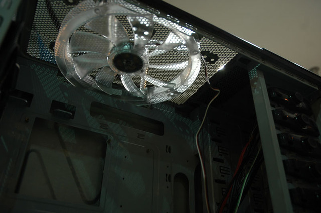 【台湾Valueを探る！〜COMPUTEX TAIPEI 2008〜】冷却性能を重視した新ケース「HAF」がクーラーマスターから！