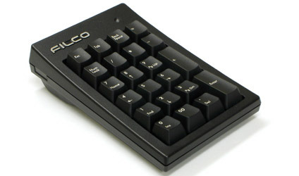 FILCOキーボード「Majestouch」にあわせたデザインのBluetoothテンキー——Cherry製茶軸スイッチ搭載