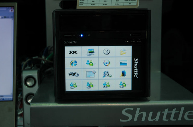 【台湾Valueを探る!〜COMPUTEX TAIPEI 2008〜】自作市場は主なターゲットではない!ベアボーンだけでなくシステムとして売る!!——台湾Shuttle・Gary氏