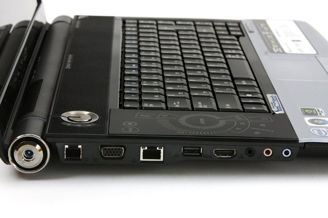 【ノートPC新モデルレポート Vol.2】世界初16：9画面・16インチワイド液晶搭載ノートPC「Aspire 6920」の実力