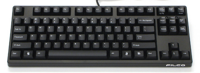 FILCOキーボード「Majestouch」のテンキーレスモデル——黒軸/茶軸スイッチ・ASCII/JIS配列など全6モデル
