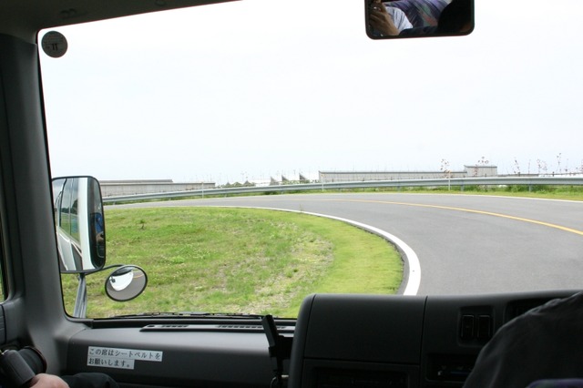日産テストコースを体験——追浜「GRANDRIVE」フォトレポート