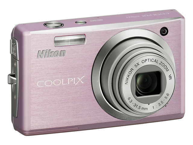 最小本体サイズ、無線LAN/WPS搭載、最速起動0.7秒など——ニコン、コンパクトデジカメ「COOLPIX Sシリーズ」新製品