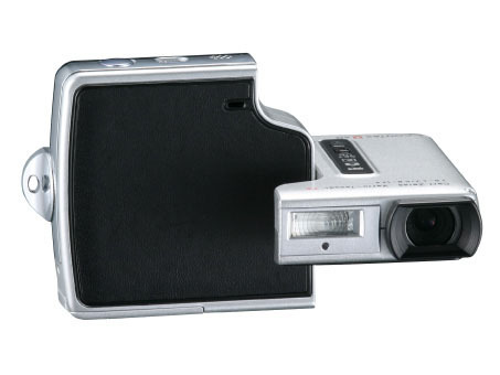 京セラ、Carl Zeiss T*レンズ搭載のCONTAXブランドデジカメ2機種