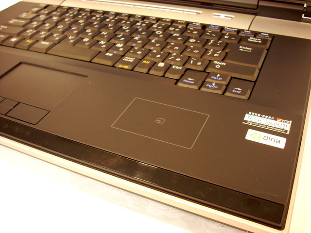 NEC、ノートPC「LaVie」のJ/Cシリーズに2008年秋冬モデル