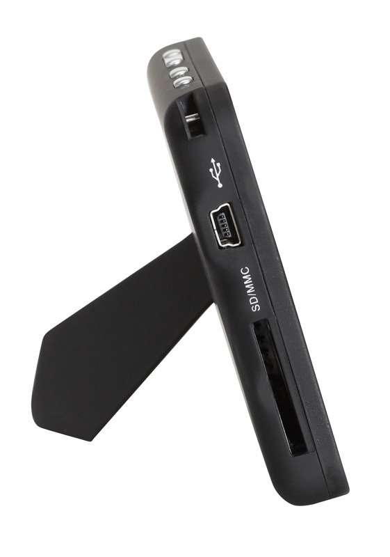 ポラロイド、実売7,980円の3.5型液晶搭載デジタルフォトフレーム——ビックカメラ/ベスト電器で販売