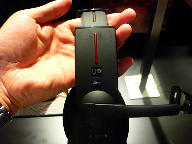 映像ソリューションの入力から出力までを揃える——ニコンがヘッドマウントディスプレイ型AV製品
