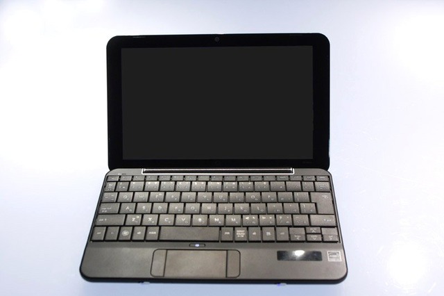 【フォトレポート】「HP Mini 1000」&「HP Mini 1000 Vivienne Tam Edition」