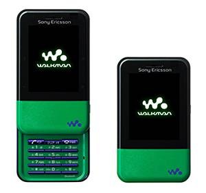 KDDI、音楽機能を重視したケータイ「Walkman Phone, Xmini」を発表
