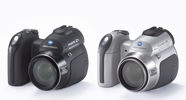コニカミノルタ、光学12倍ズームと手ブレ補正機構搭載の500万画素デジカメ「DiMAGE Z5」