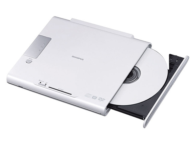 オリンパス、PCなしで楽しめる500万画素デジカメ「i:robe IR-300」