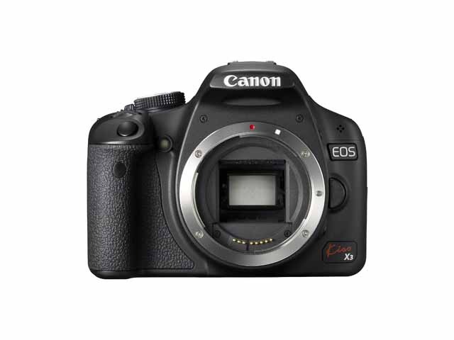 キヤノン、フルHDの動画録画も可能な「EOS Kiss DIGITAL」新モデル