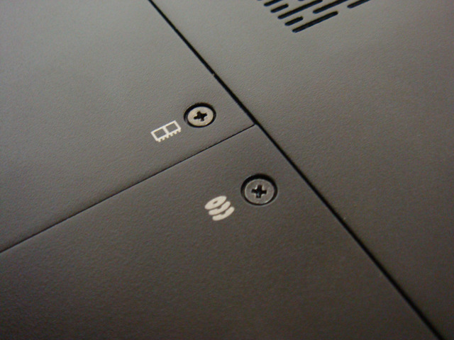 【レビュー(前編)】AMDのノートPC向け最新CPUを搭載！　日本HPの「dv2」を速攻チェック！
