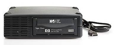 日本HP、SMB市場向け新世代DATテープドライブ「StorageWorks DAT 320」発表