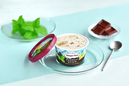 ハーゲンダッツ、ミニカップで6年ぶりのチョコミント登場！爽快感アップの「ショコラミント エクストラ」19日より発売