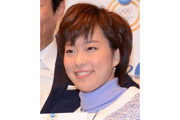 石川佳純、パドレス-ドジャース戦で始球式！「とても光栄です」