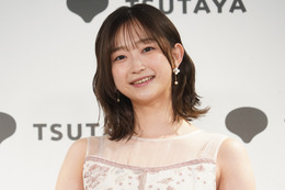 ちばひなのが水着姿も披露の1st写真集をリリース「綺麗な体を作れるように努力しました」