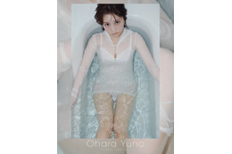 大原優乃、日めくりカレンダーのカット公開！全て私服でスタイリング!!