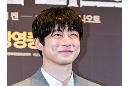 坂口健太郎の結婚、韓国でも相次ぎ報道「二股疑惑から1年越し」とも…BTSとの縁など現地で人気のワケ