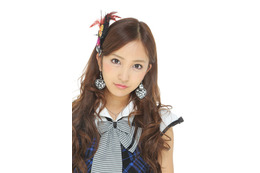 イー・アクセス、「EMOBILE通信サービス」新キャラクターにAKB48板野友美さんを起用
