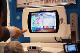 【Interop Tokyo 2011（Vol.17）：動画】セガが目をつけたサイネージビジネスの穴場は“トイレ”だった