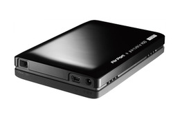 スマホ・タブとWi-Fi接続できるポータブルHDD、バッテリ内蔵でスマホ用補助電源にも