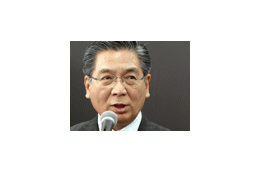 ビックカメラ有楽町店などでイー・モバイルの先行申し込みが開始