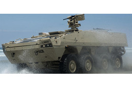 ロッキード・マーチン、8輪駆動車 ハボック8x8 の水上テストを完了