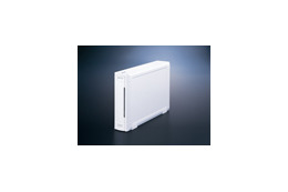 バッファロー、FireWire400/USB2.0に対応するDVDドライブなど