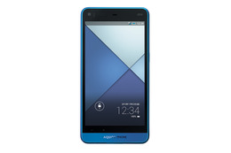 KDDI、フルHD＆フルセグ対応でも長時間利用可能な「AQUOS PHONE SERIE SHL23」を11月15日に発売