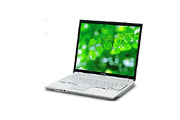 シャープ、国内初の低電力モバイルAthlon 64搭載スリムノート