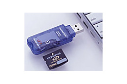 オリンパス、USB2.0対応のスティック型xDピクチャーカードリーダー/ライターとxDピクチャーカードのセット製品