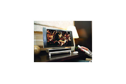 富士通、オールインワンデスクトップPCなどの春モデル発表——Blu-rayドライブ搭載も