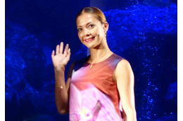 加賀美セイラ、酔って土屋アンナとの殴り合い「富永愛ちゃんが間に入って」