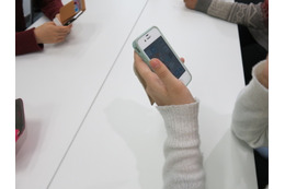 【女子高生スマホ事情 Vol.5】どうなってる？ 学校や家庭での“スマホルール”