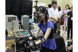 生産現場にもVR？ 自動車のエンジンを組み立てる“バーチャル工場”