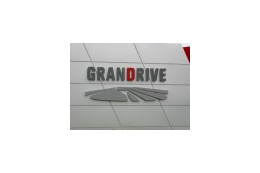 日産テストコースを体験——追浜「GRANDRIVE」フォトレポート