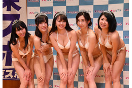 注目アイドル、セクシー＆悩殺ショット