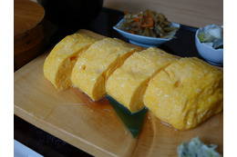 こだわりが客を呼ぶ、だしまき玉子専門店「卵道」！3種の卵使い分けテイクアウトも