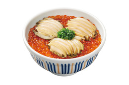 なか卯、大粒いくら・生あわび3個がのった贅沢丼発売