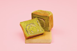 乃が美、春限定『桜あんの抹茶「生」食パン』を数量限定販売