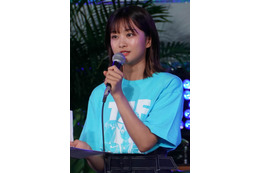 フジテレビアナ・原田葵、純白ワンピのグラビアオフショ公開！